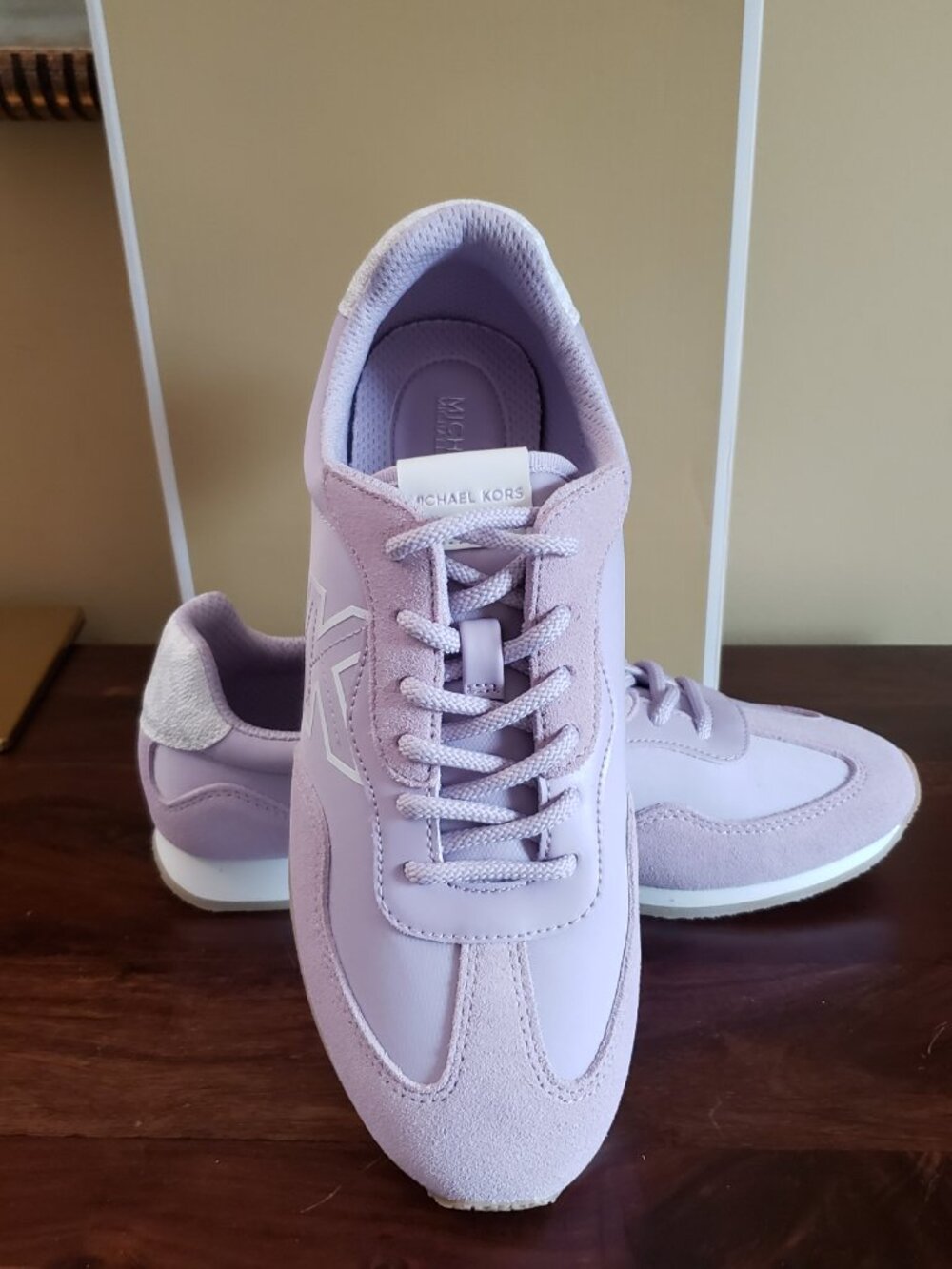 Michael Kors Women’s Essex Trainer Light Purple/White Size 9.5 New in Box $225
